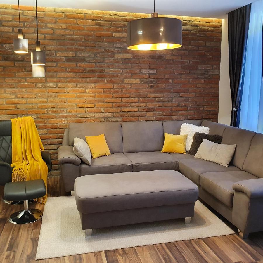 Jegmadar Apartman Debrecen Exterior foto