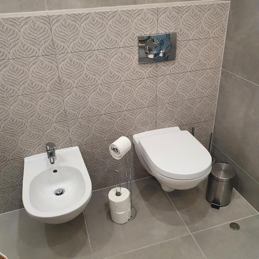 Jegmadar Apartman Debrecen Exterior foto